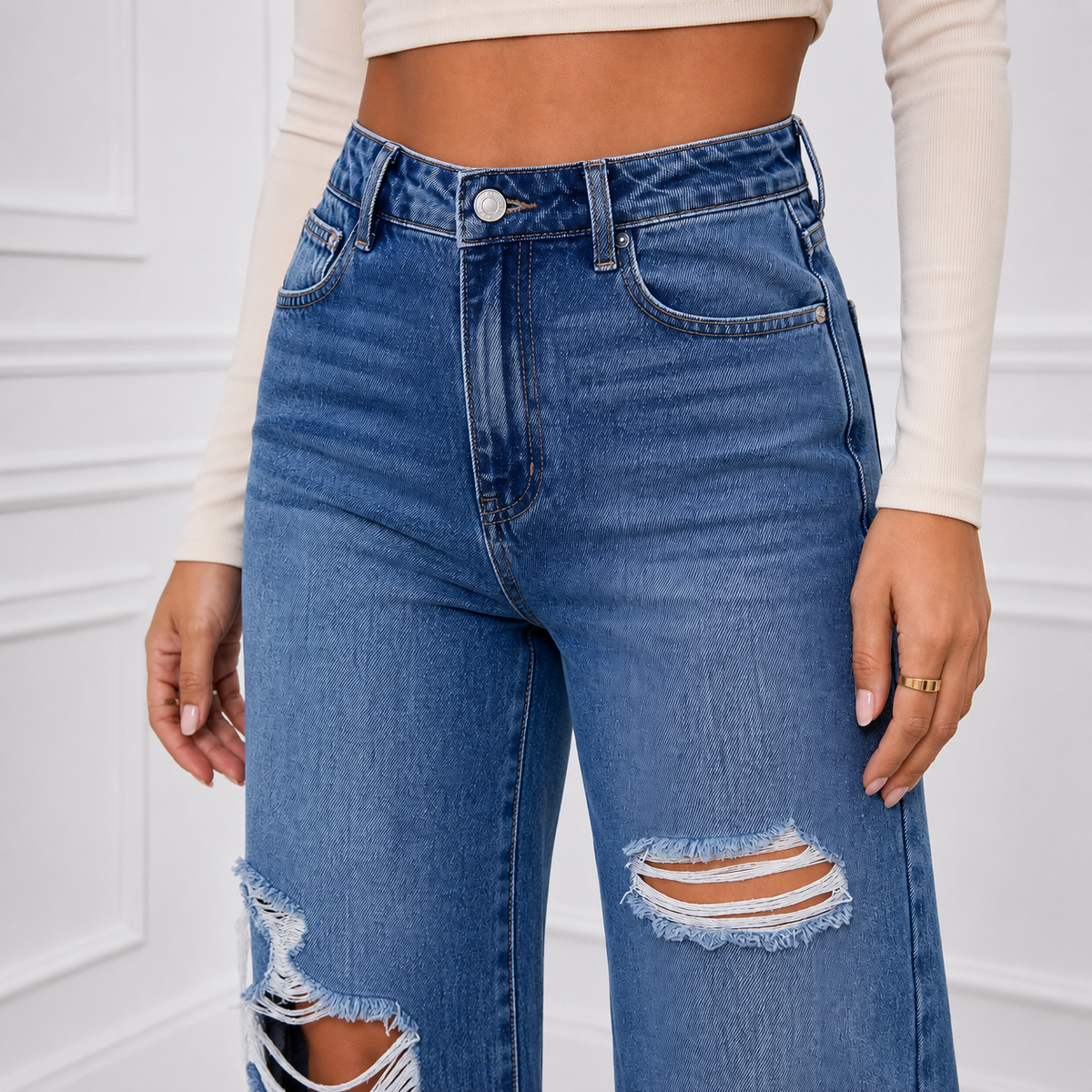 Women's High Rise Ripped Wide Leg Jeans