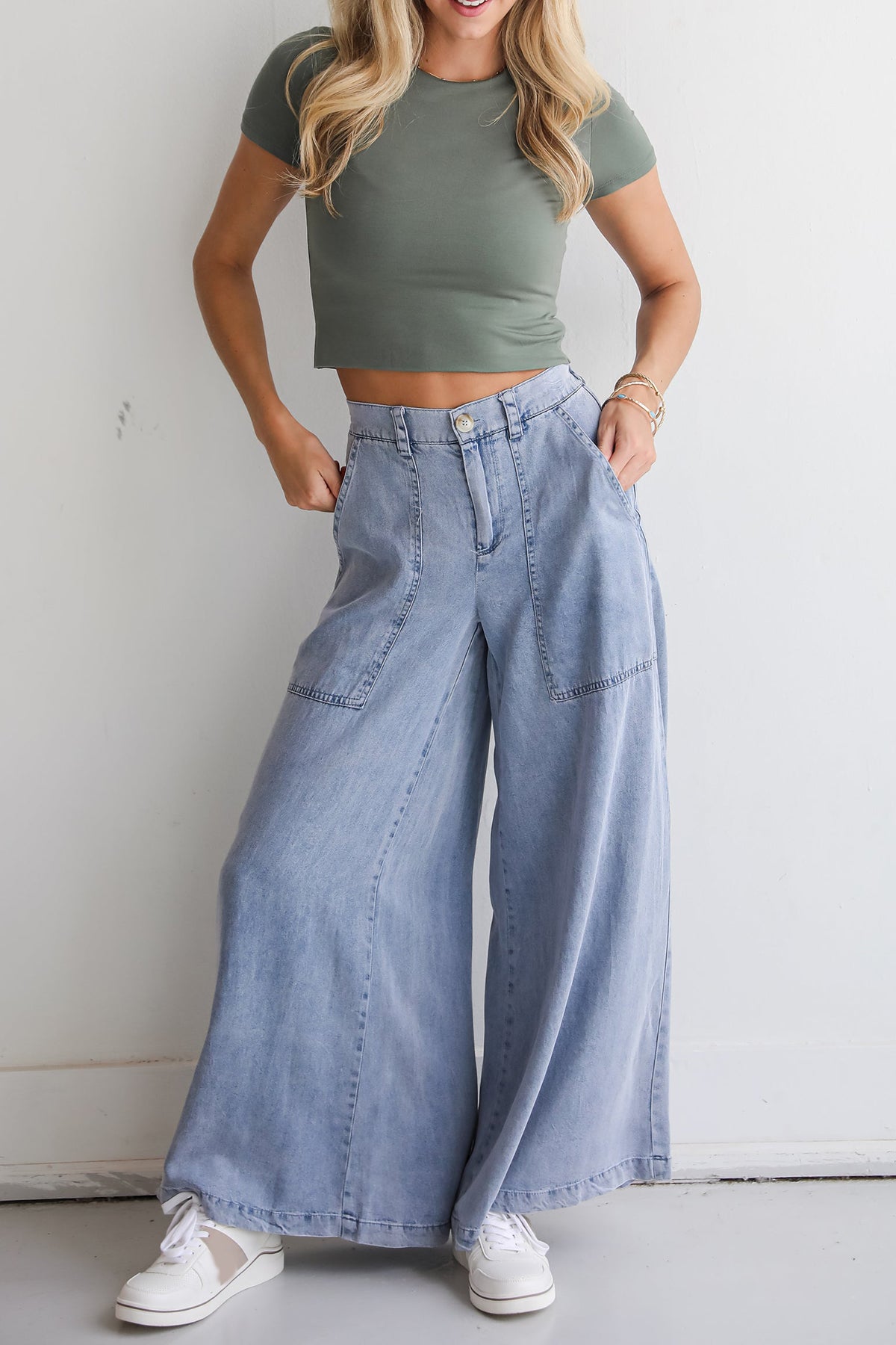 Trendsetting Option Denim Wide Leg Pants